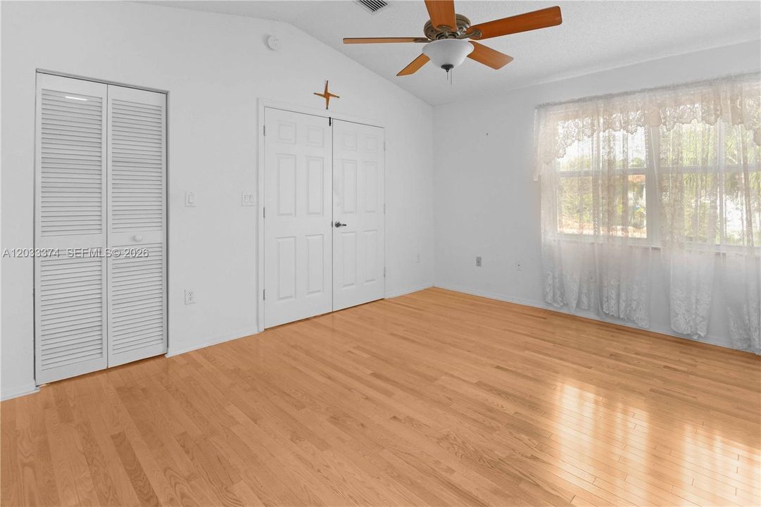 For Rent: $3,600 (2 beds, 2 baths, 1404 Square Feet)