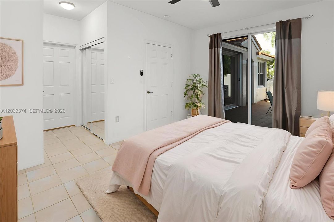 For Rent: $3,600 (2 beds, 2 baths, 1404 Square Feet)