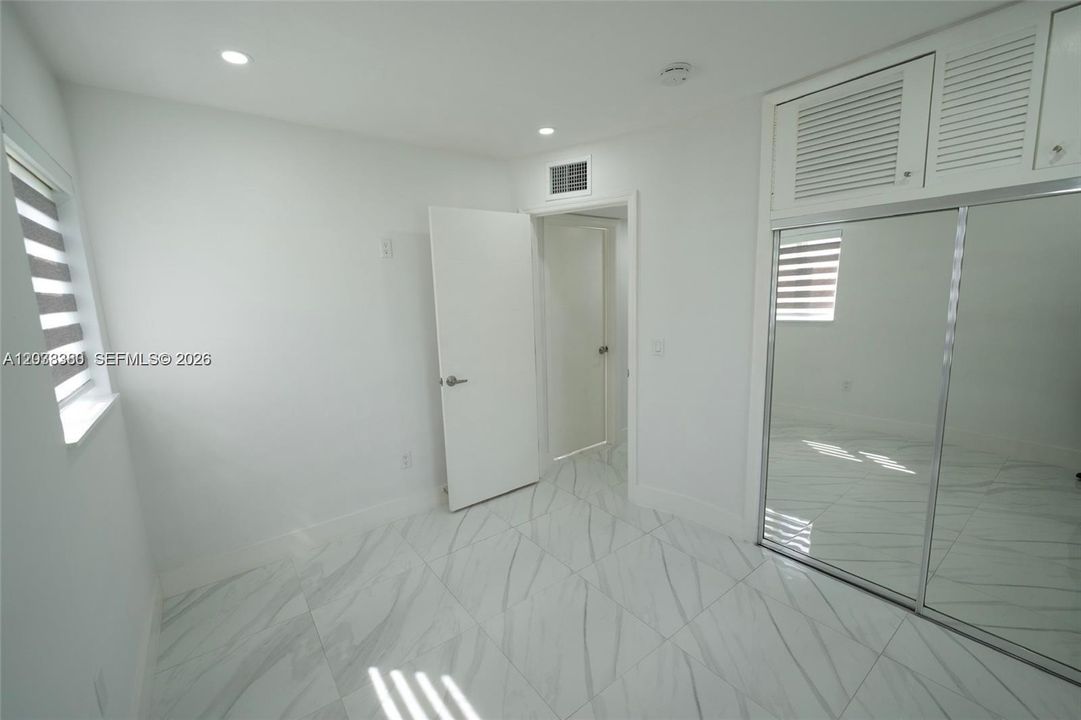 For Rent: $3,100 (2 beds, 2 baths, 1265 Square Feet)