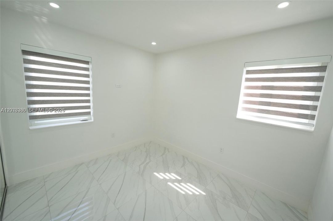 For Rent: $3,100 (2 beds, 2 baths, 1265 Square Feet)