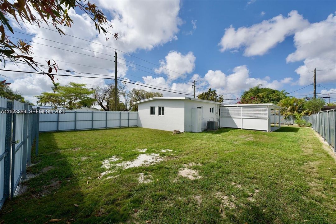 For Rent: $3,100 (2 beds, 2 baths, 1265 Square Feet)