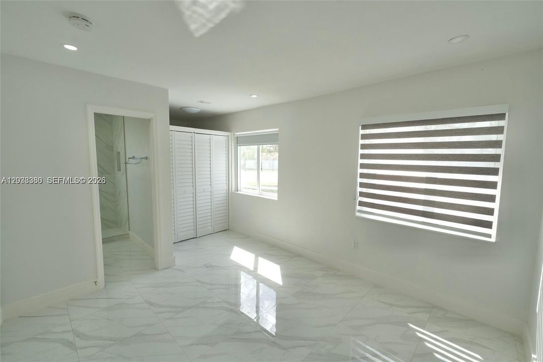 For Rent: $3,100 (2 beds, 2 baths, 1265 Square Feet)