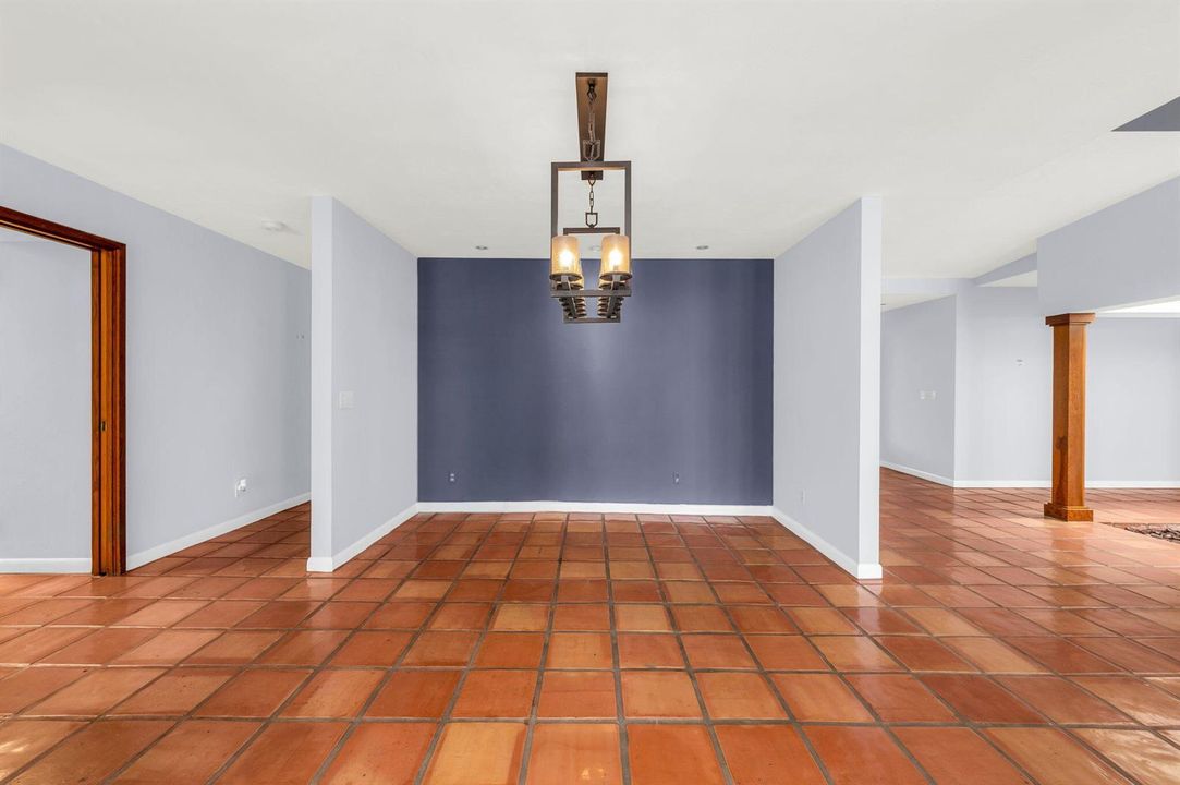 7-web-or-mls-photo-7