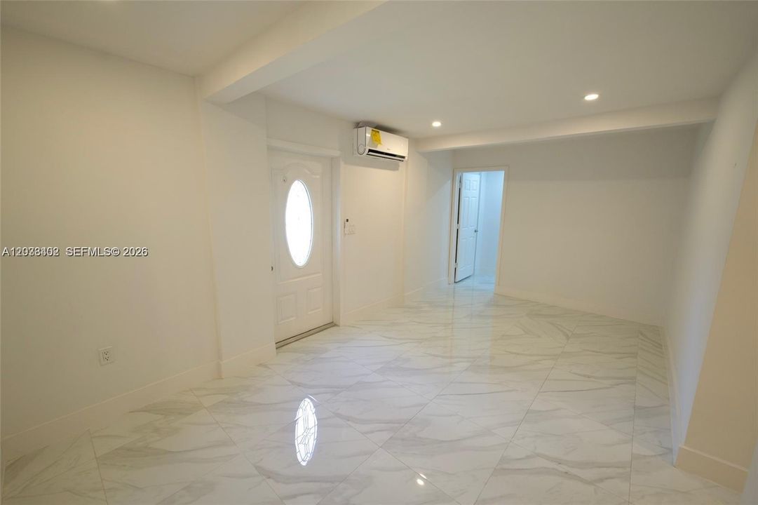 В аренду: $1,500 (3 спален, 1 ванн, 1265 Квадратных фут)