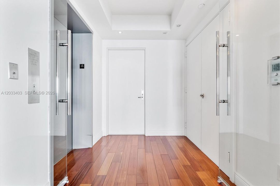 For Rent: $9,200 (2 beds, 3 baths, 1730 Square Feet)