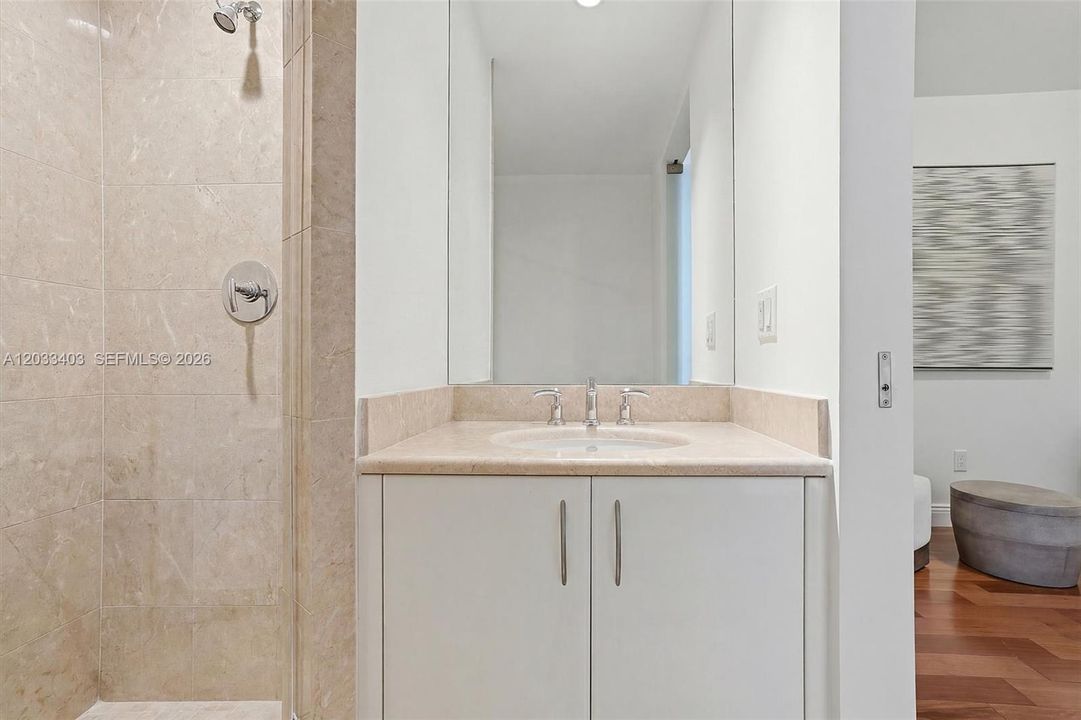 For Rent: $9,200 (2 beds, 3 baths, 1730 Square Feet)