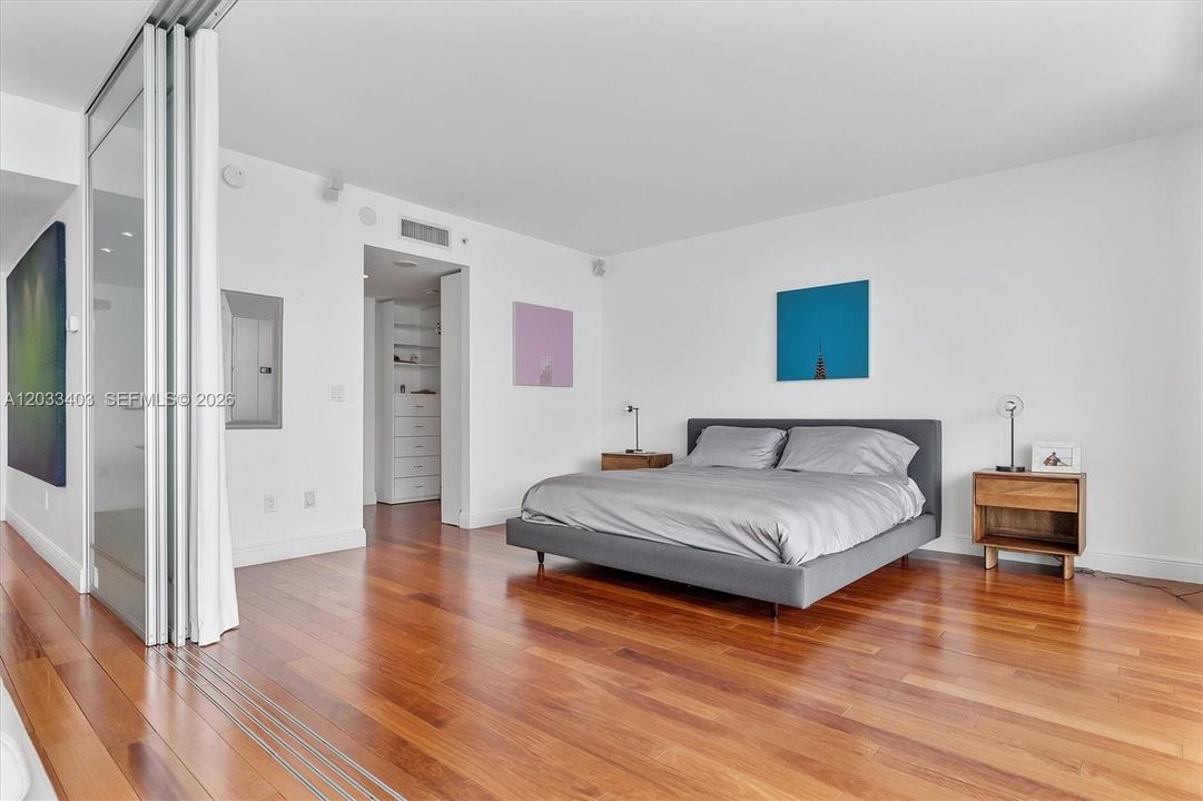 For Rent: $9,200 (2 beds, 3 baths, 1730 Square Feet)