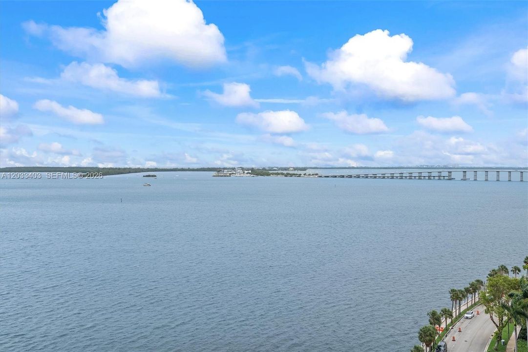 For Rent: $9,200 (2 beds, 3 baths, 1730 Square Feet)