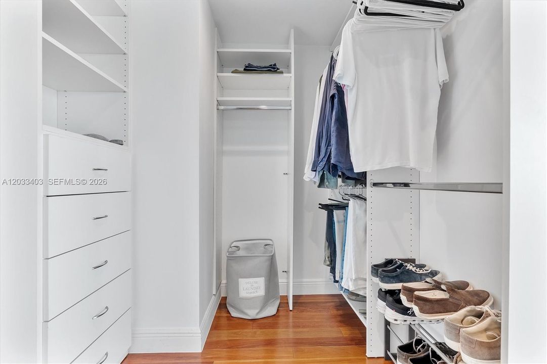 For Rent: $9,200 (2 beds, 3 baths, 1730 Square Feet)