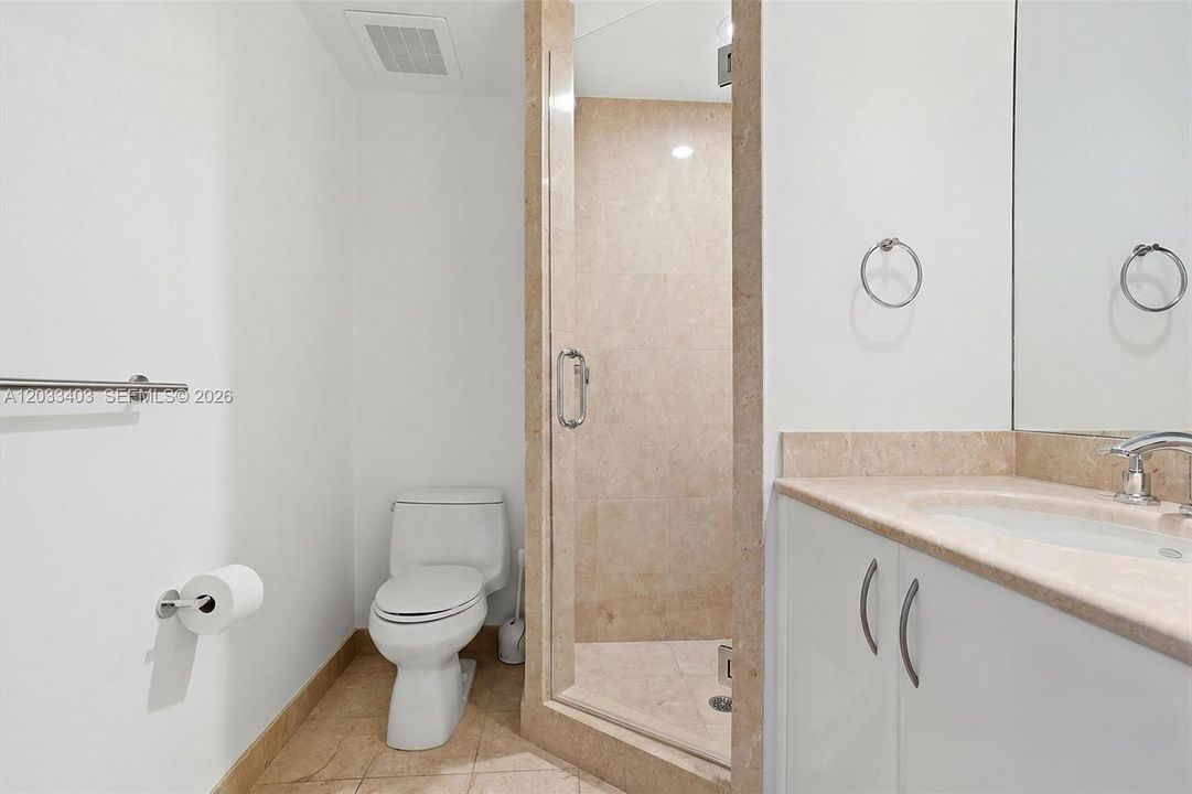 For Rent: $9,200 (2 beds, 3 baths, 1730 Square Feet)