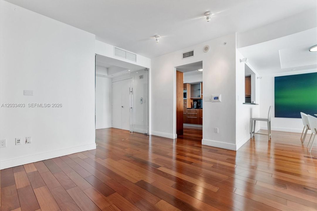 For Rent: $9,200 (2 beds, 3 baths, 1730 Square Feet)