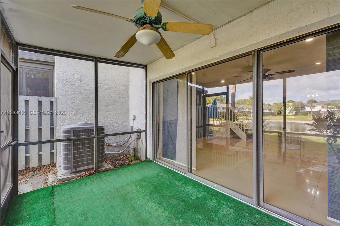 For Rent: $2,500 (2 beds, 2 baths, 1230 Square Feet)