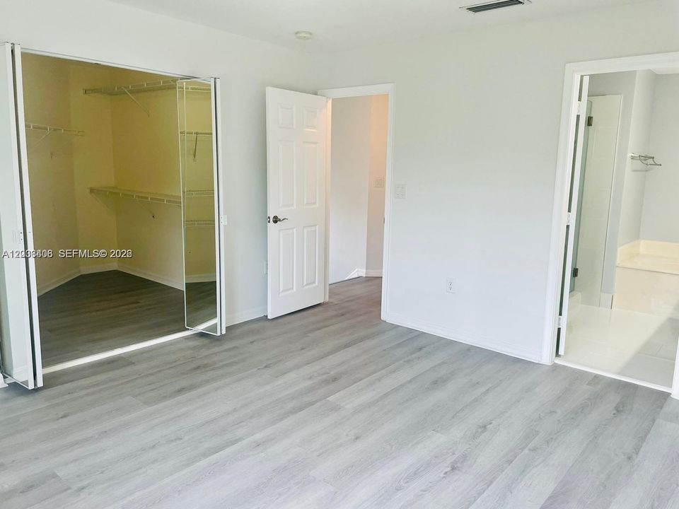 En Renta: $3,350 (3 camas, 2 baños, 1726 Pies cuadrados)