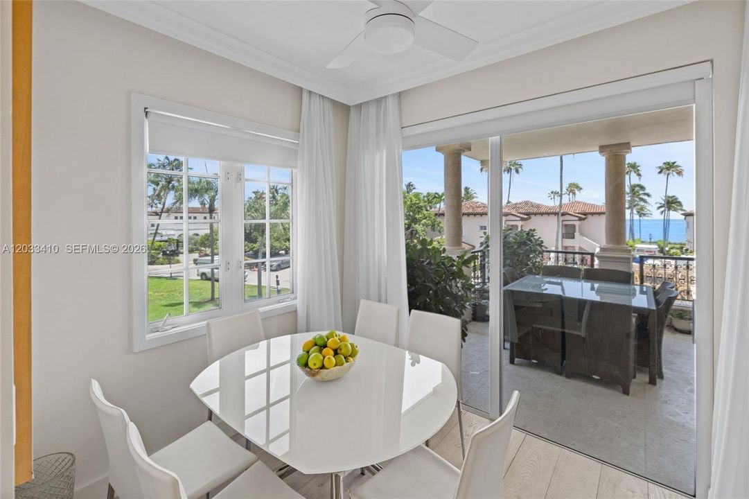 For Rent: $32,000 (3 beds, 3 baths, 2049 Square Feet)