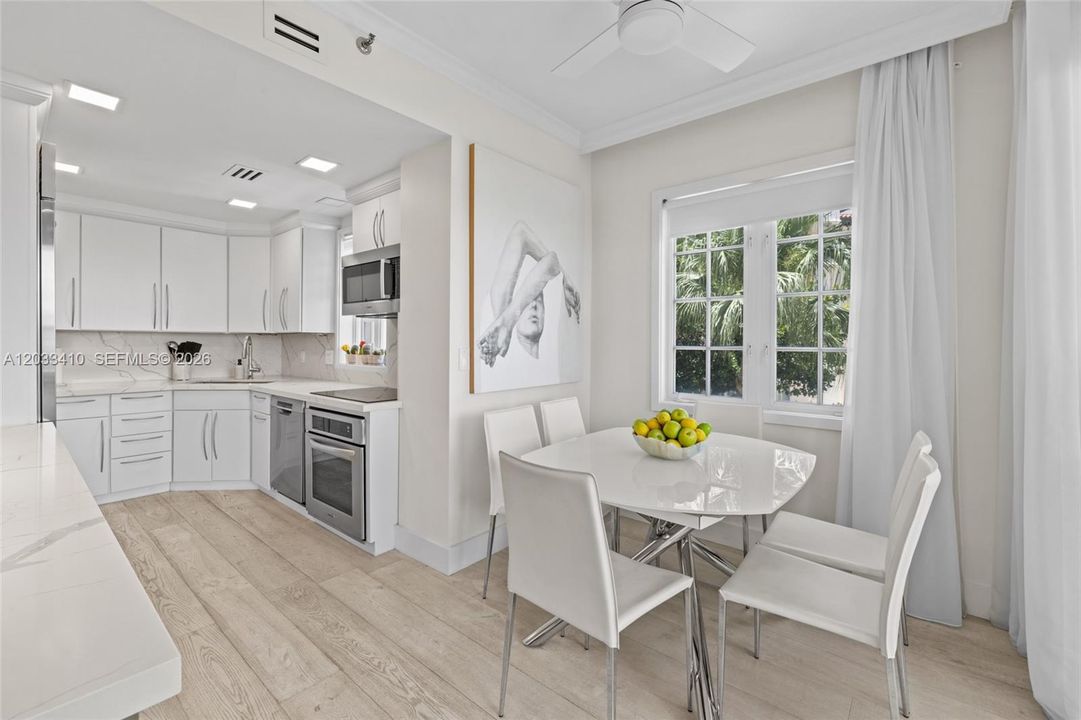 For Rent: $32,000 (3 beds, 3 baths, 2049 Square Feet)