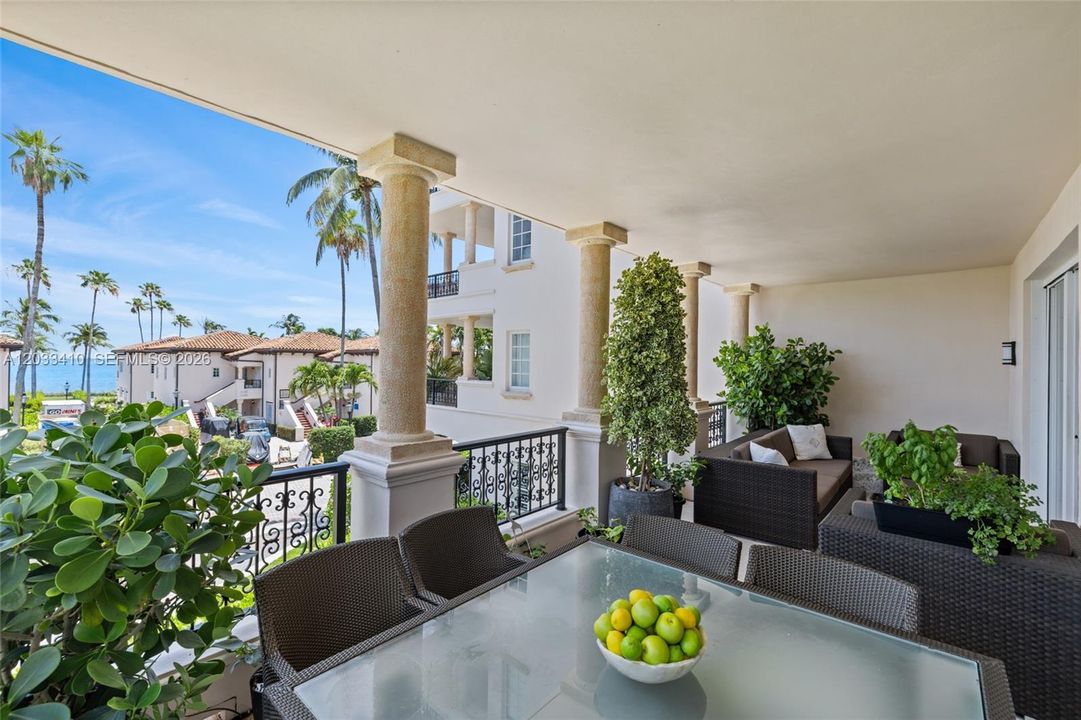 For Rent: $32,000 (3 beds, 3 baths, 2049 Square Feet)