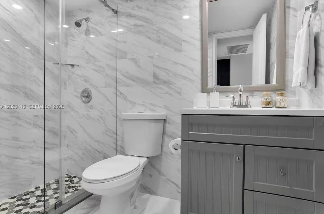 For Sale: $105,000 (0 beds, 0 baths, 410 Square Feet)