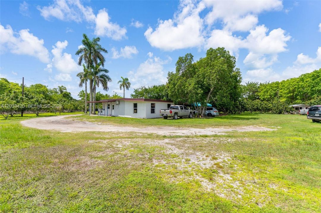2/1 HOUSE