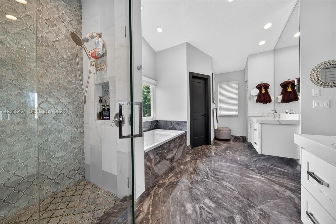For Sale: $1,100,000 (4 beds, 2 baths, 2680 Square Feet)