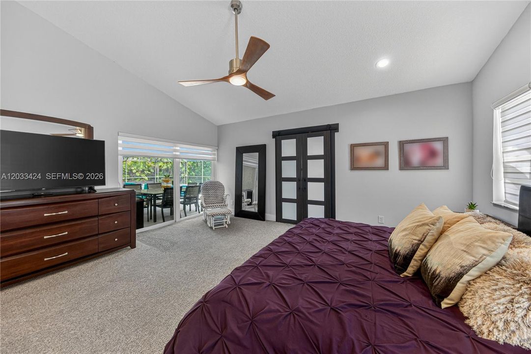 For Sale: $1,100,000 (4 beds, 2 baths, 2680 Square Feet)