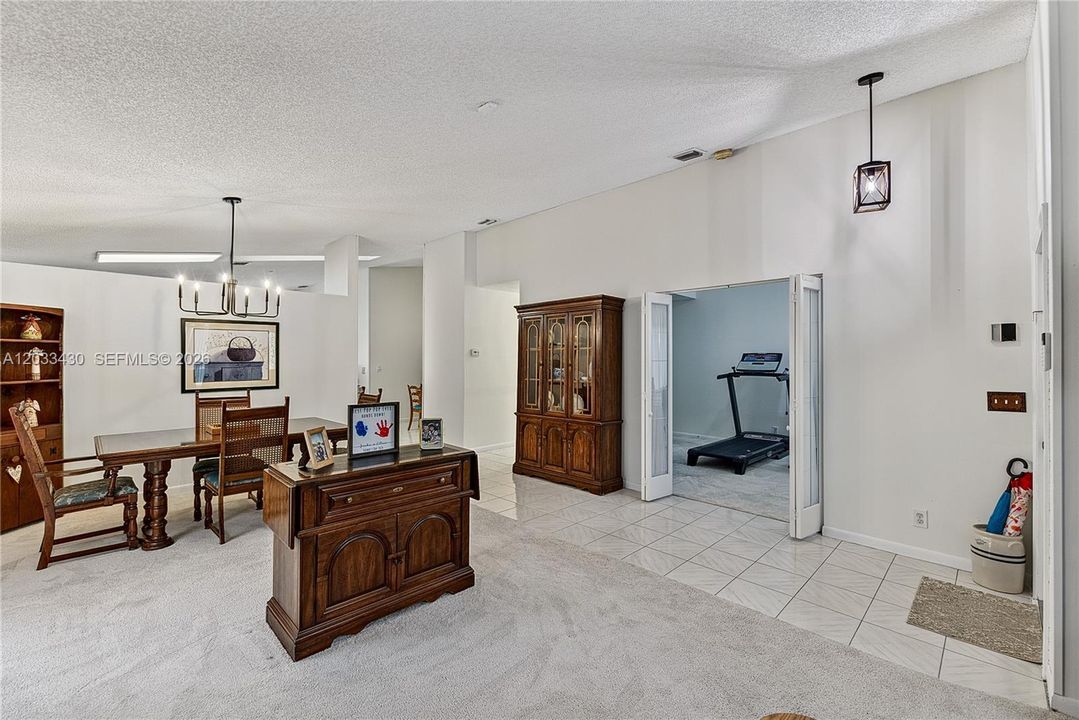 For Sale: $579,000 (3 beds, 2 baths, 1925 Square Feet)
