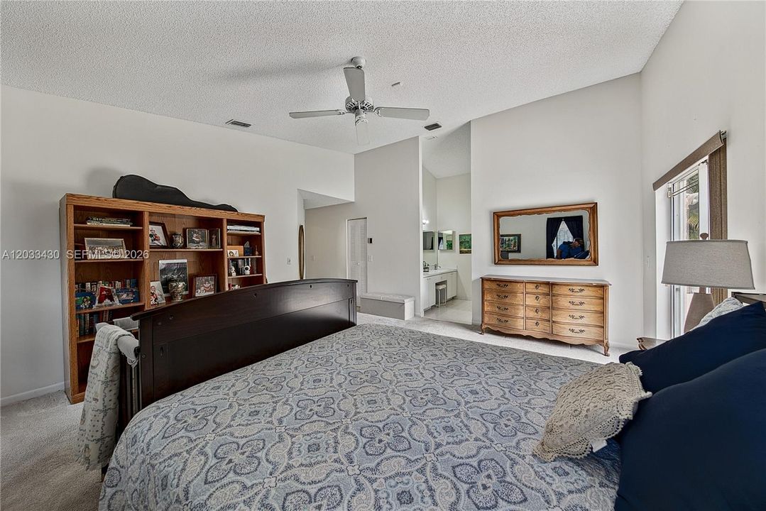 For Sale: $579,000 (3 beds, 2 baths, 1925 Square Feet)