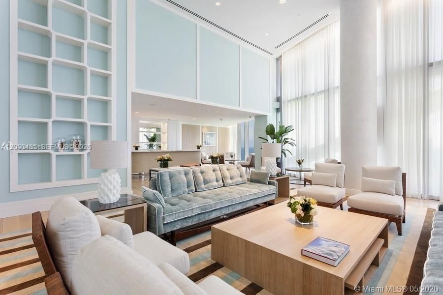 For Sale: $3,450,000 (2 beds, 2 baths, 1447 Square Feet)