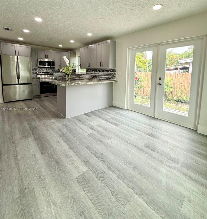 For Sale: $509,900 (3 beds, 2 baths, 1444 Square Feet)