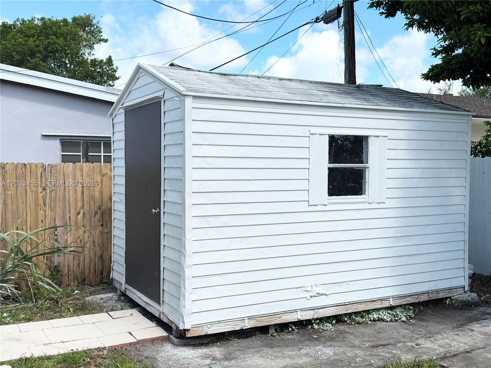 For Sale: $509,900 (3 beds, 2 baths, 1444 Square Feet)