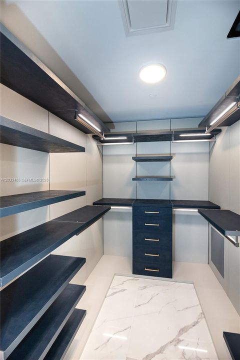 En Renta: $16,000 (2 camas, 2 baños, 1447 Pies cuadrados)