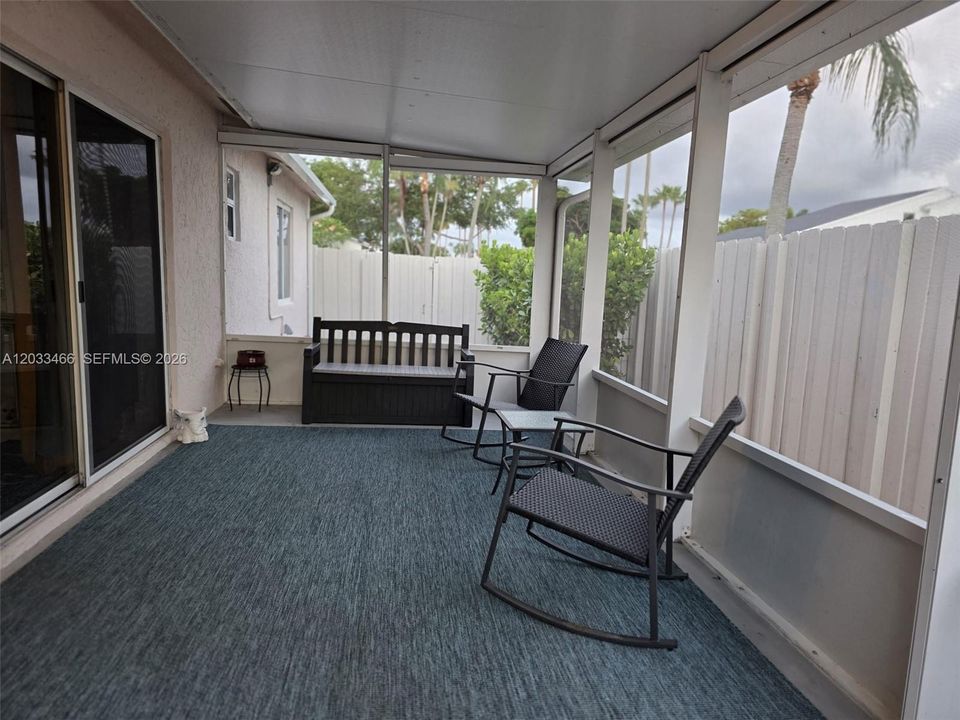 For Sale: $559,900 (3 beds, 2 baths, 1674 Square Feet)