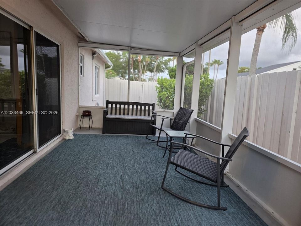 For Sale: $559,900 (3 beds, 2 baths, 1674 Square Feet)