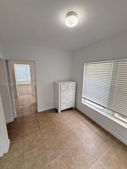 For Rent: $1,500 (1 beds, 1 baths, 500 Square Feet)
