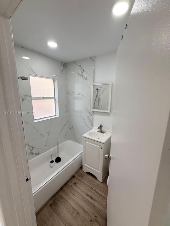 For Rent: $1,500 (1 beds, 1 baths, 500 Square Feet)