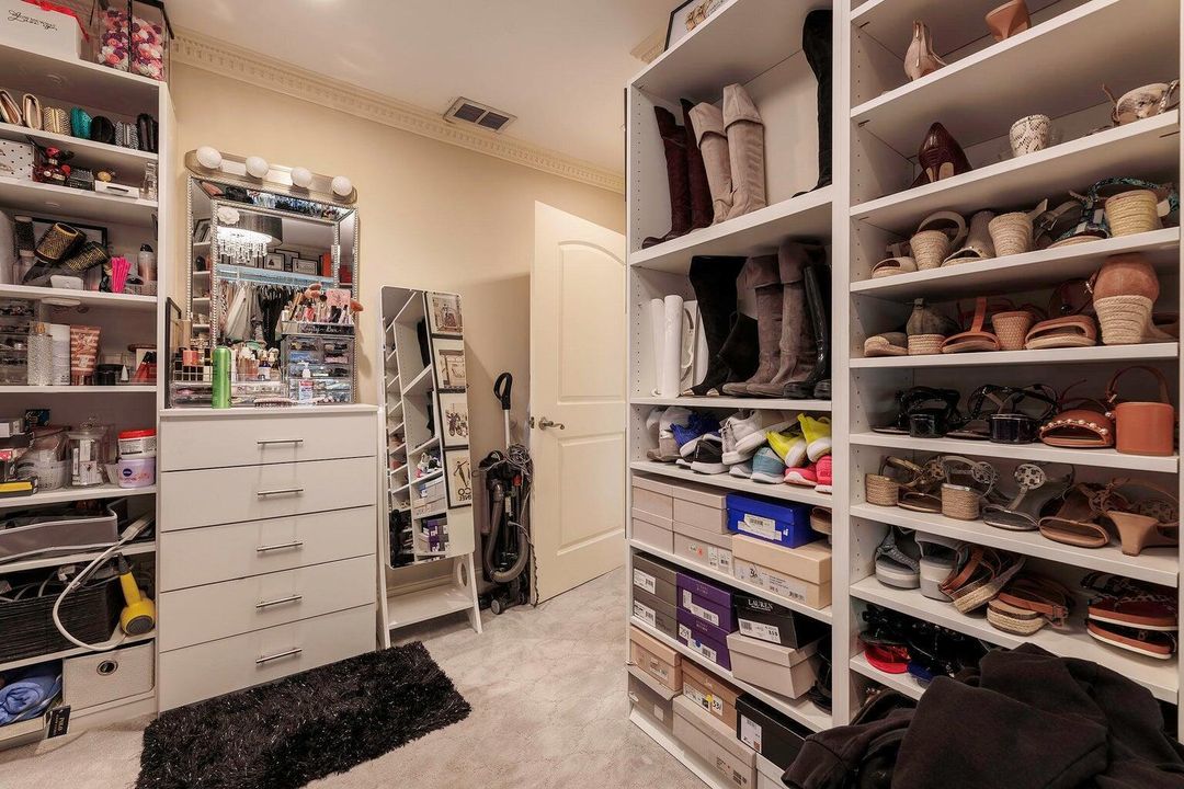 2nd bedroom as closet