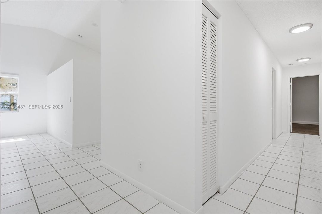 For Rent: $3,500 (3 beds, 2 baths, 2079 Square Feet)