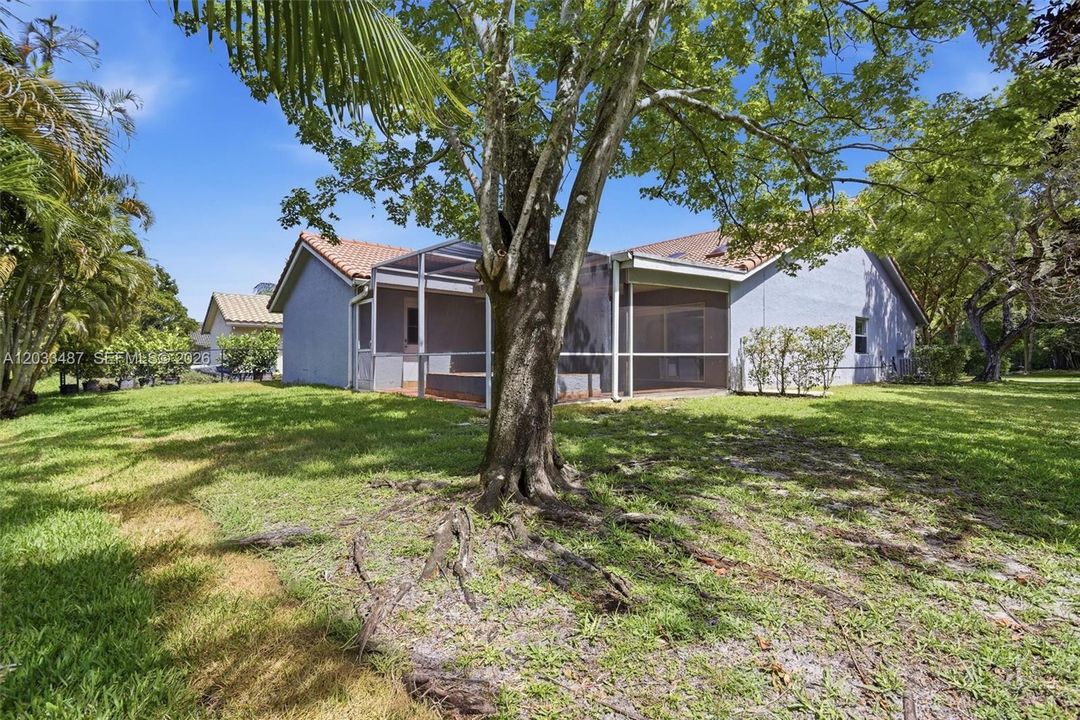 For Rent: $3,500 (3 beds, 2 baths, 2079 Square Feet)