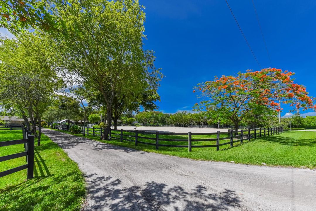 033-012-2040 Appaloosa Trail-1498x1000