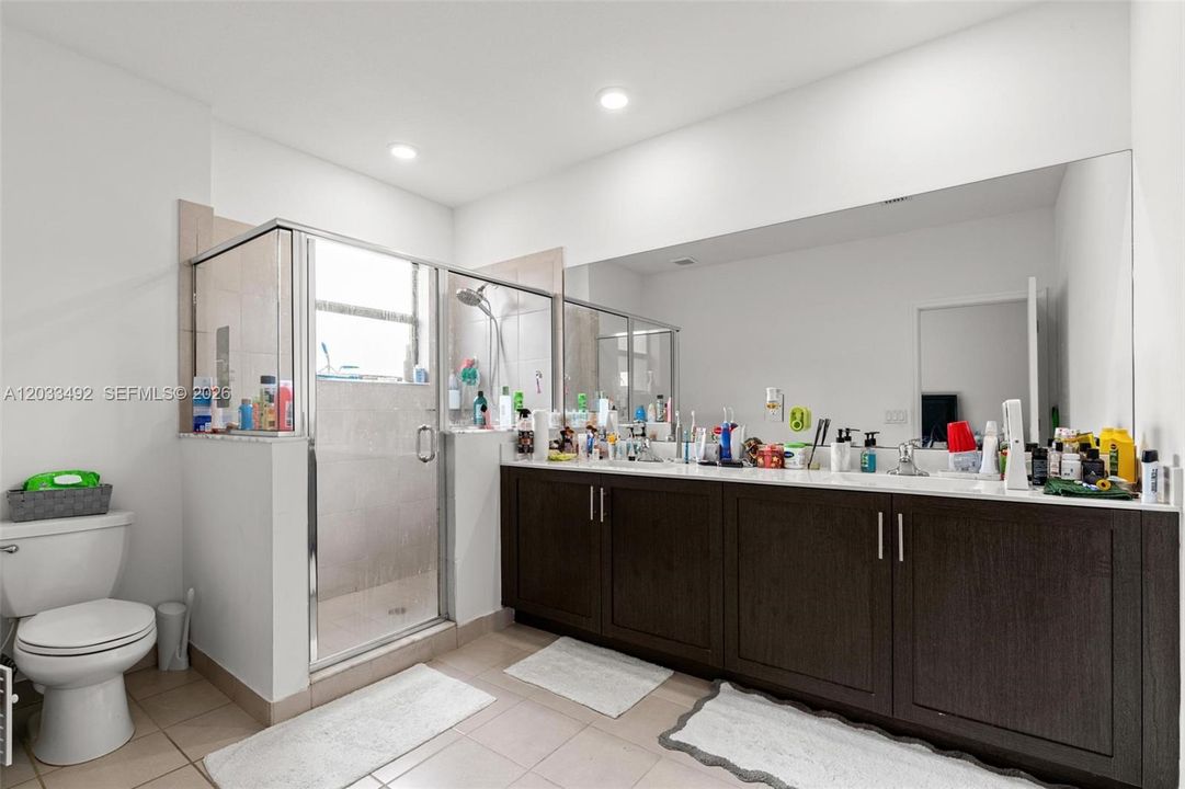 For Rent: $2,950 (3 beds, 2 baths, 1695 Square Feet)