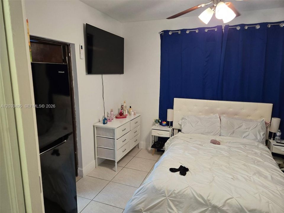 В аренду: $1,250 (1 спален, 1 ванн, 0 Квадратных фут)