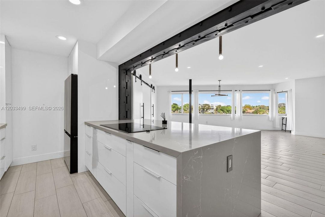 For Sale: $449,000 (3 beds, 2 baths, 1954 Square Feet)