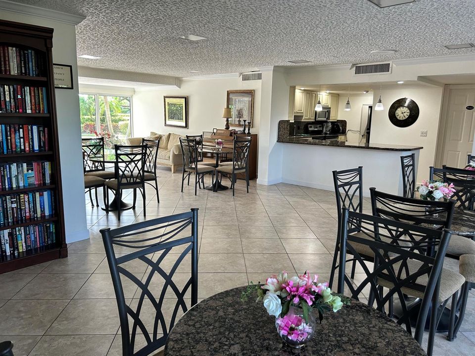CLUB ROOM;KITCHEN;TV