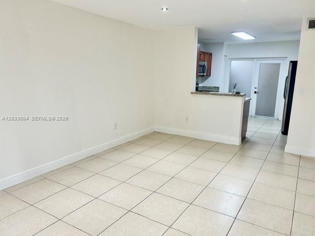 Active With Contract: $525,000 (4 beds, 2 baths, 2304 Square Feet)