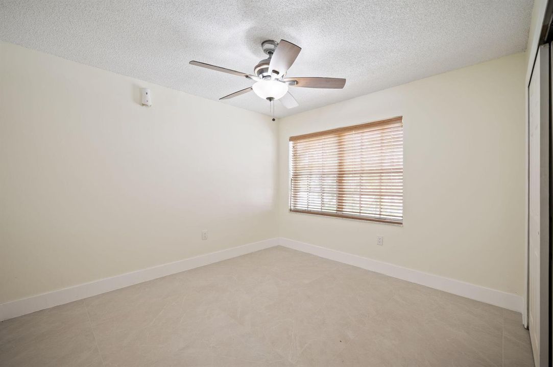 20-web-or-mls-13400-nw-5th-ct