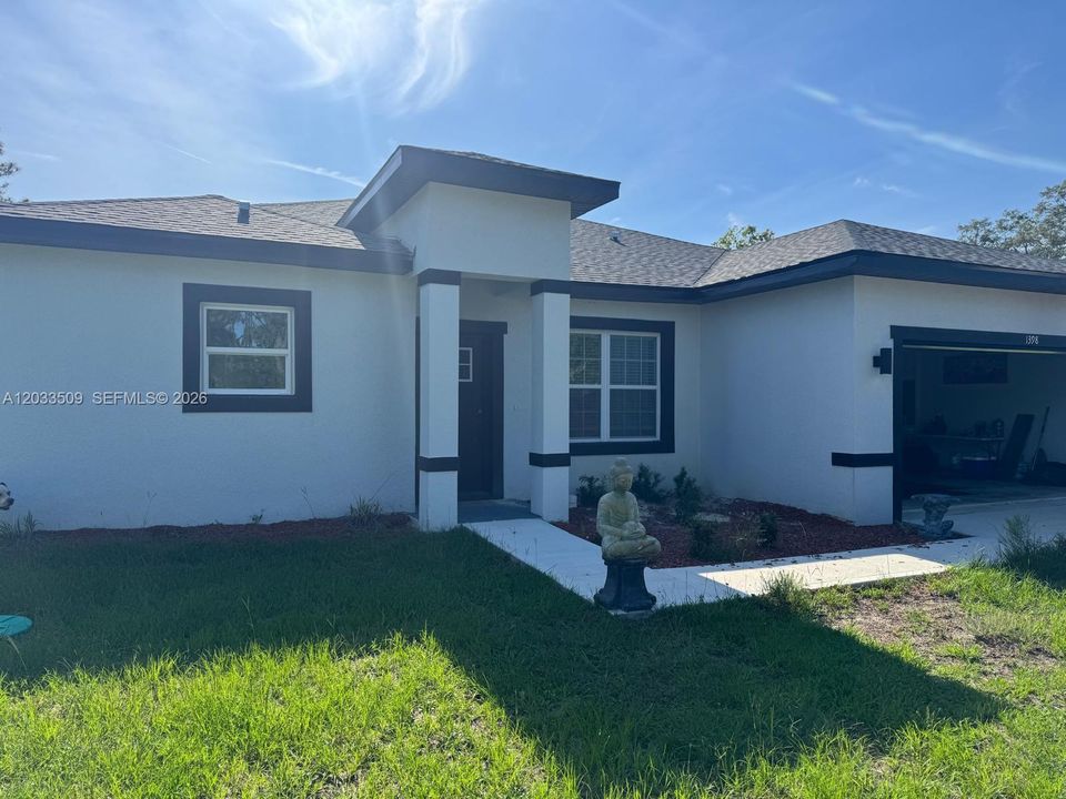 En Venta: $450,000 (4 camas, 3 baños, 1679 Pies cuadrados)