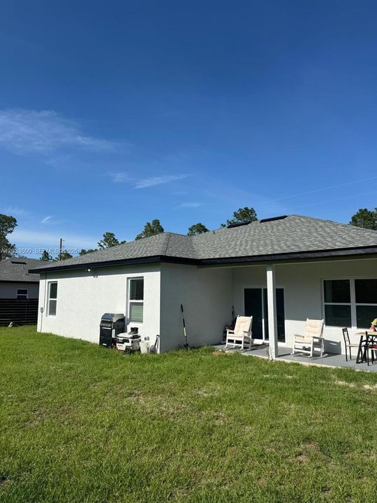 En Venta: $450,000 (4 camas, 3 baños, 1679 Pies cuadrados)