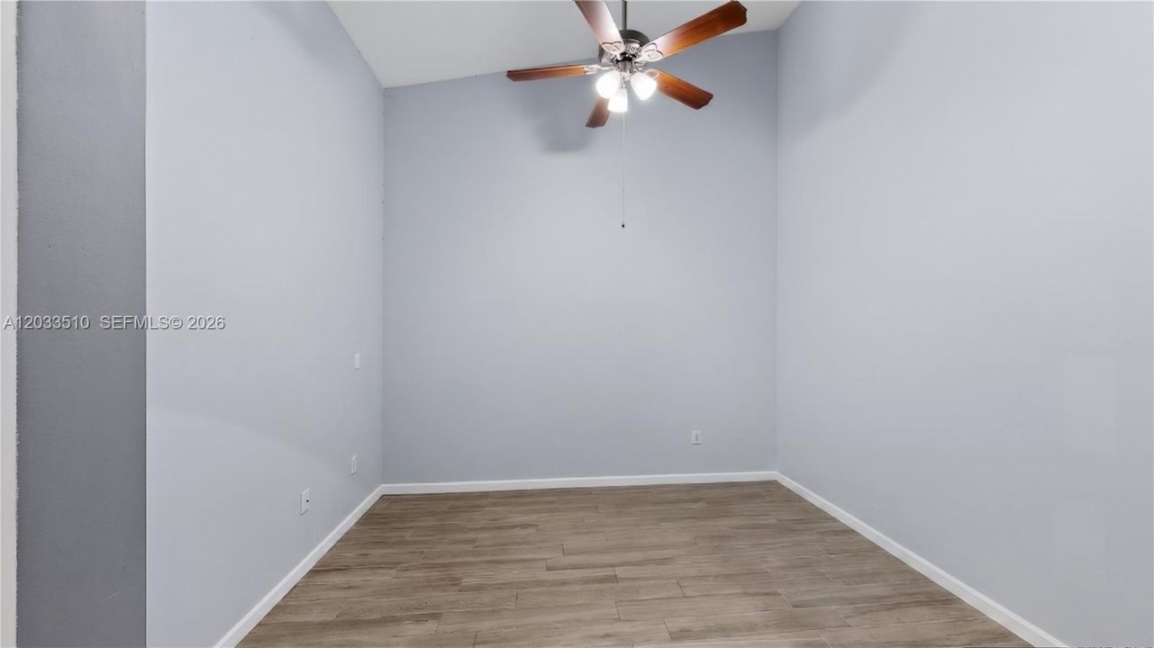 For Sale: $329,900 (2 beds, 2 baths, 1258 Square Feet)