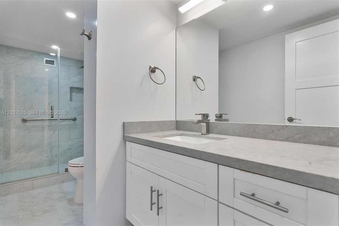 For Sale: $450,000 (2 beds, 2 baths, 1455 Square Feet)