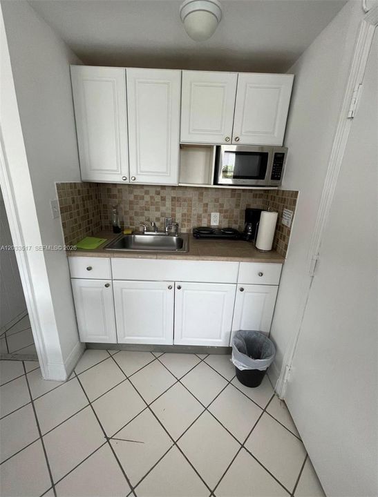 For Rent: $1,790 (0 beds, 1 baths, 315 Square Feet)