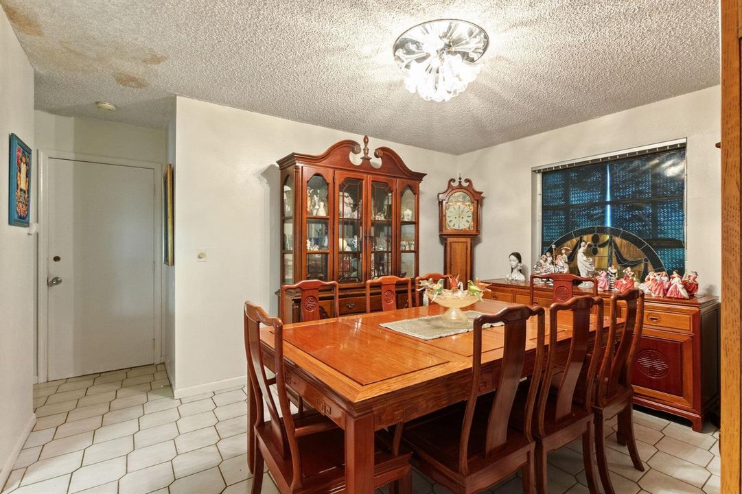 Formal Dining Room
